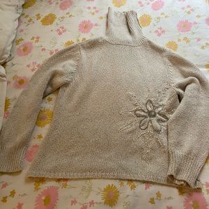 Woolrich cream cotton turtleneck size medium